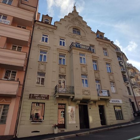 Apartman 63M2 S Balkonem V Lazenskem Centru Karlovy Vary Exterior foto